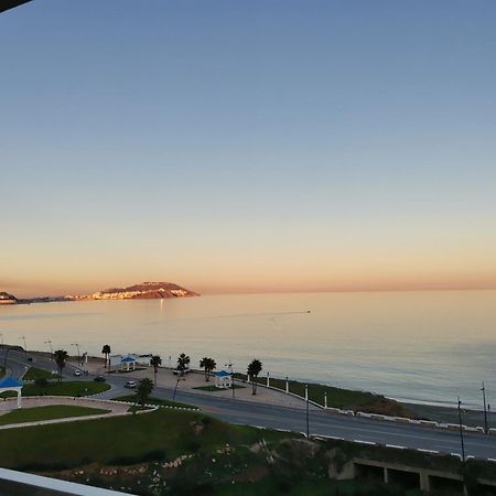 Appartf3 Vue Panoramique Sur Mer Residence Vista Del Mar Al-Funajdik Zewnętrze zdjęcie