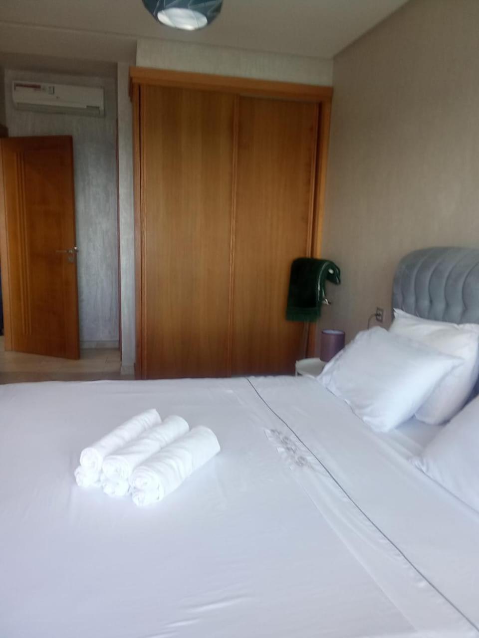 Appartf3 Vue Panoramique Sur Mer Residence Vista Del Mar Al-Funajdik Zewnętrze zdjęcie